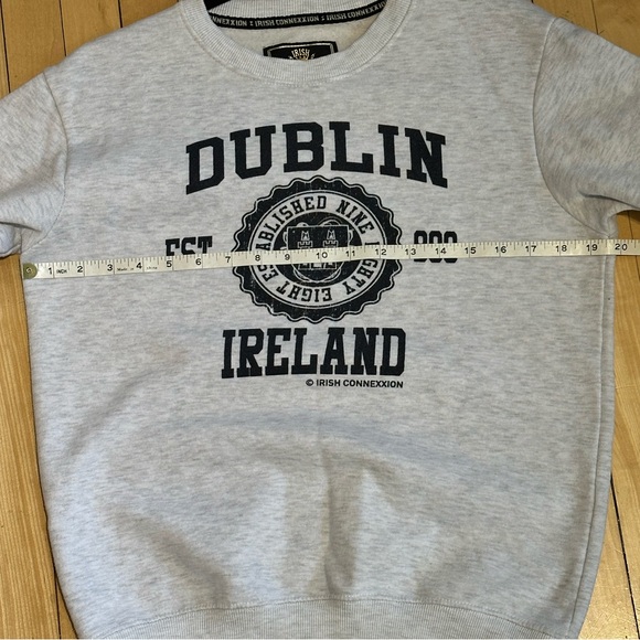 Irish Connexxion Dublin Stamp Sweatshirt Size Small - Picture 8 of 11